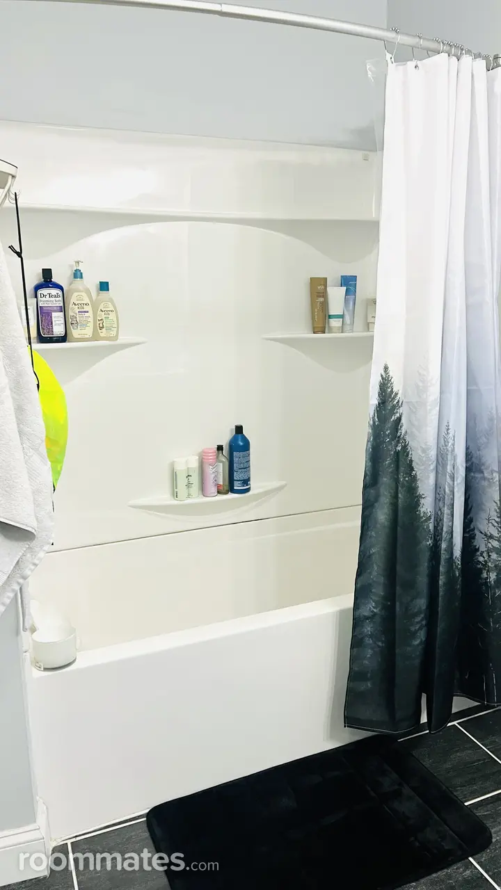 Profile photo 1 of 20