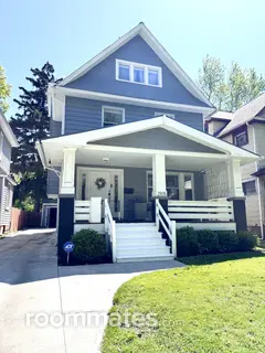Room for rent in Cleveland, OH $800, house
