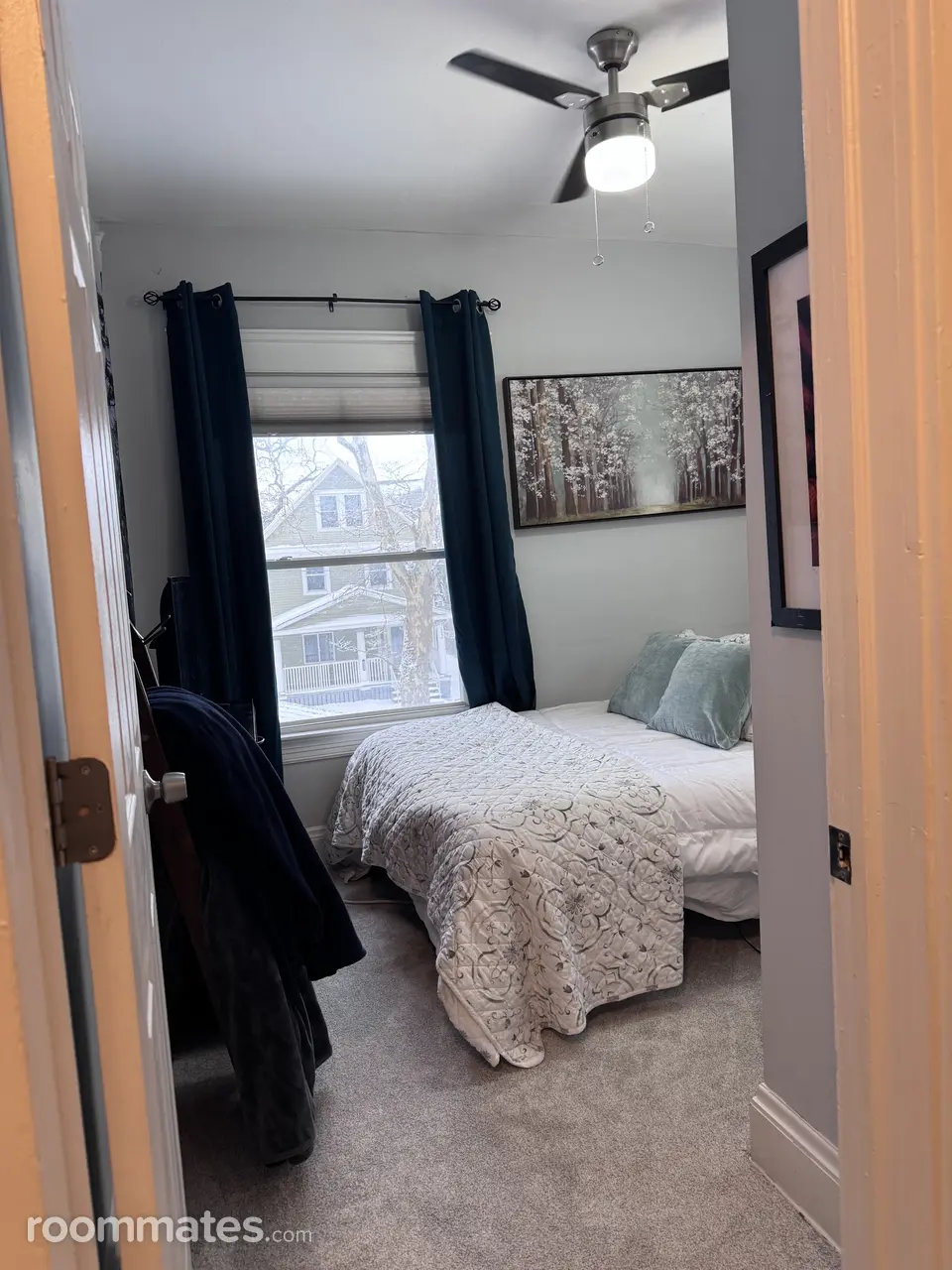 Profile photo 12 of 20