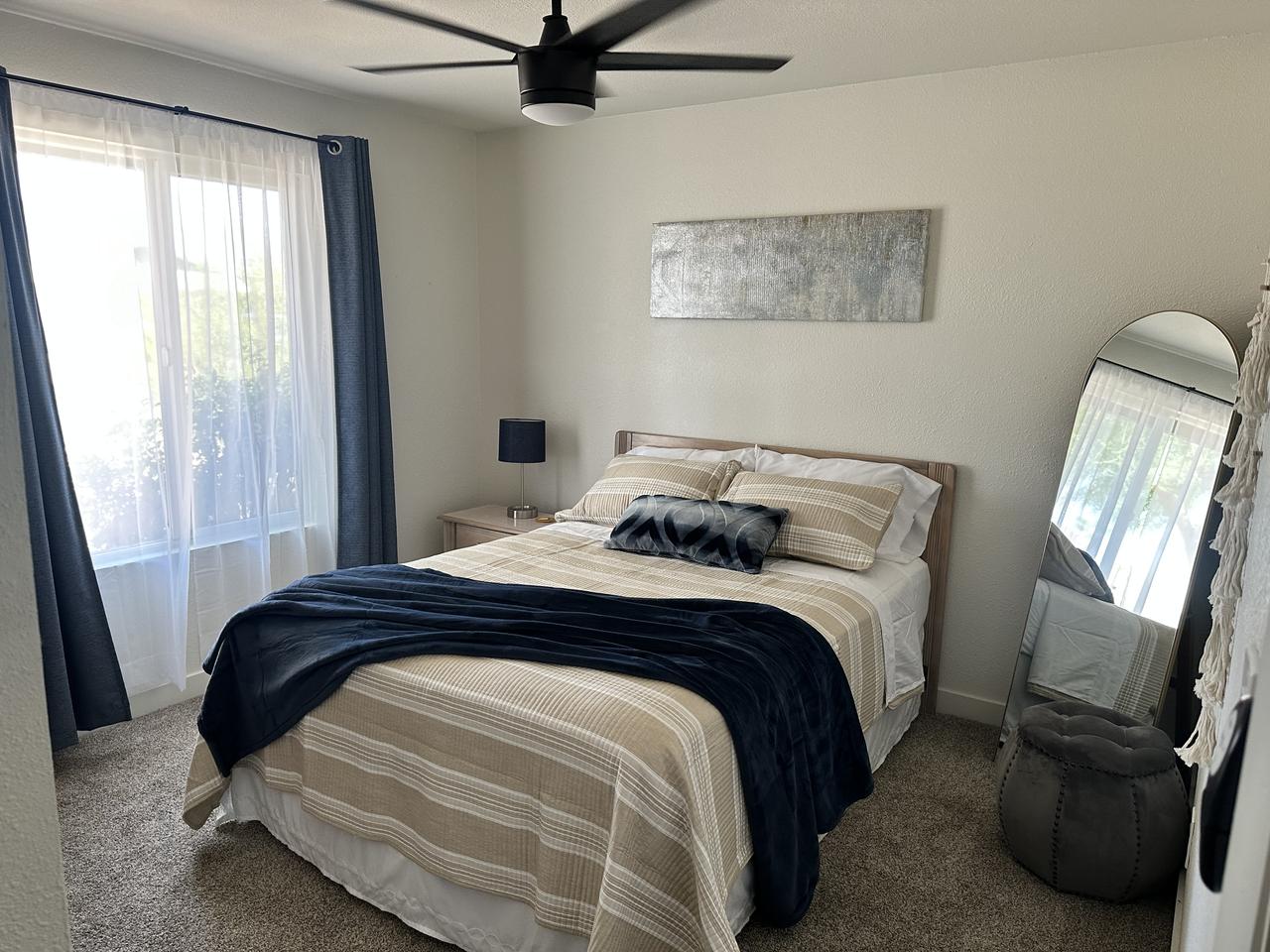 Profile photo 4 of 6