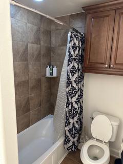 Room for rent in Houston, TX $900, house