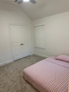 Room for rent in Houston, TX $900, house