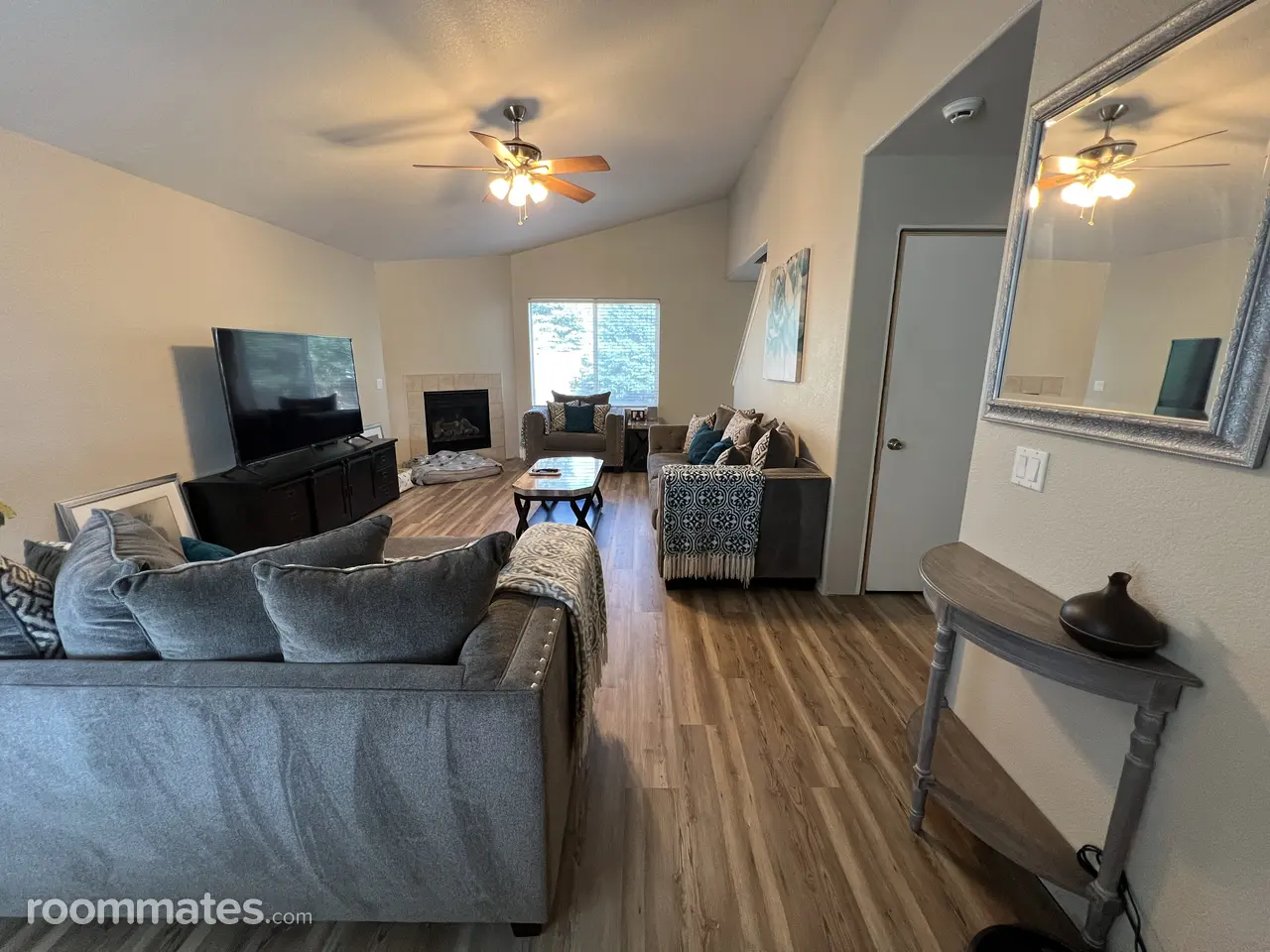 Profile photo 2 of 7