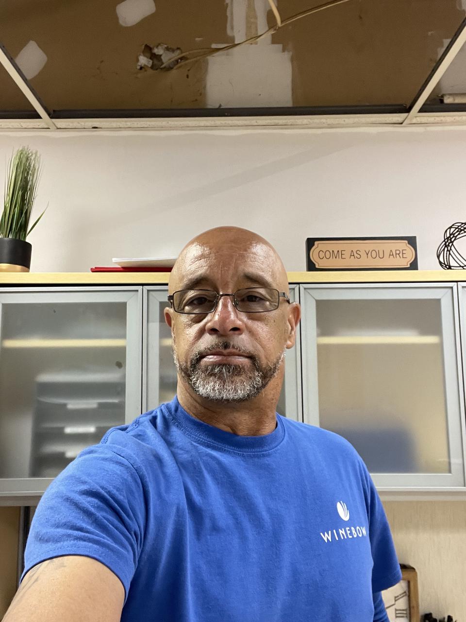 Profile photo 4 of 7