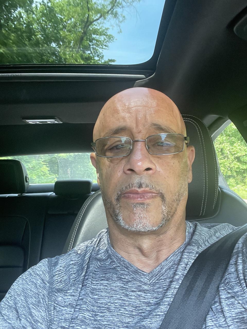 Profile photo 3 of 7