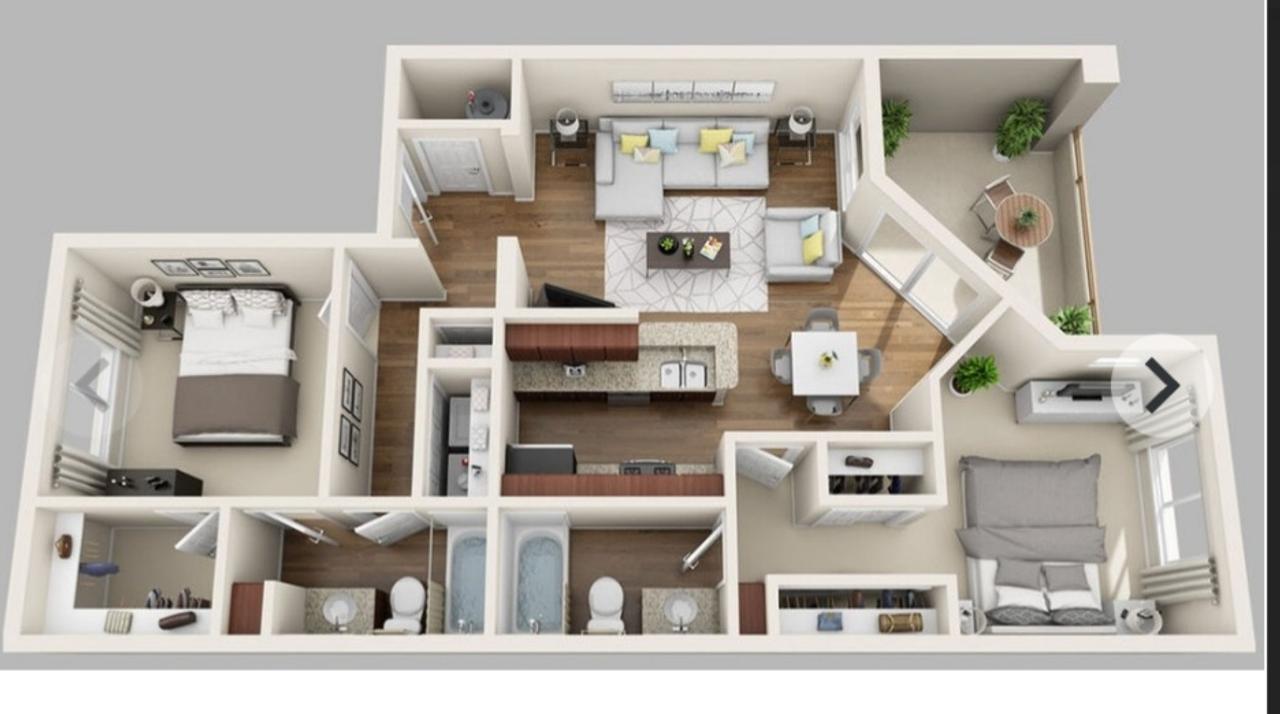 Profile photo 10 of 11