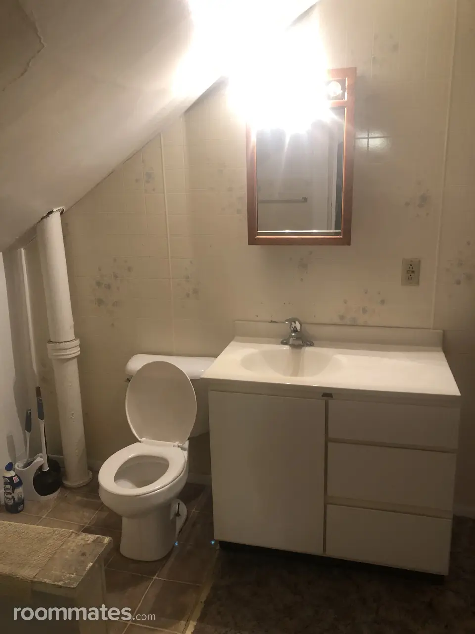 Profile photo 1 of 7