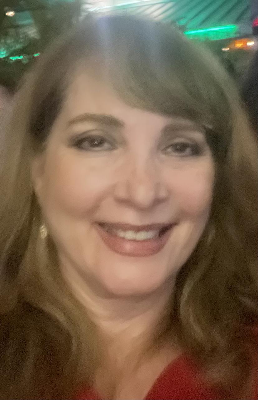 Profile photo 11 of 11