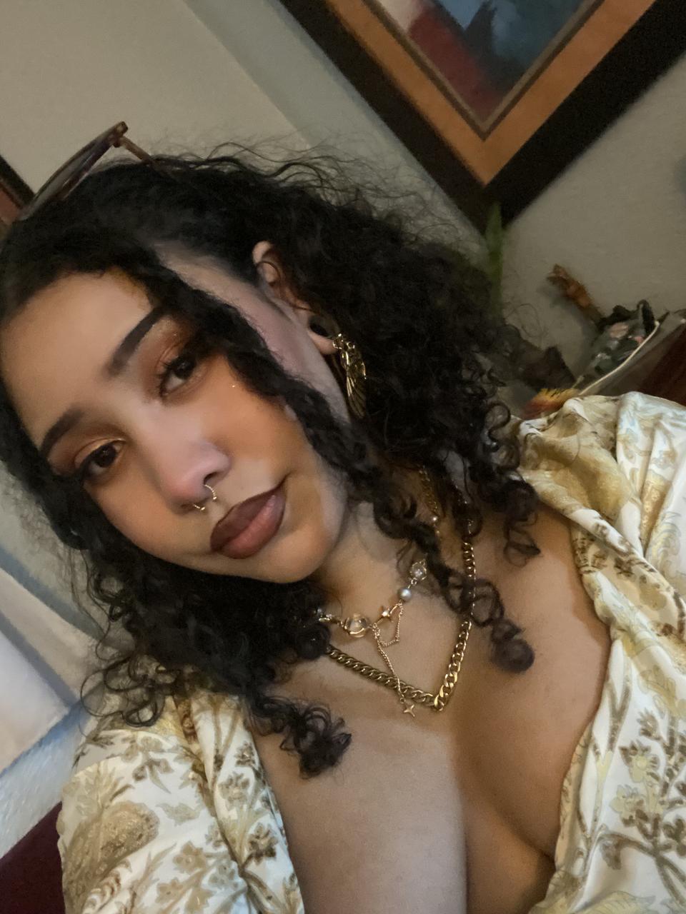 Profile photo 11 of 15