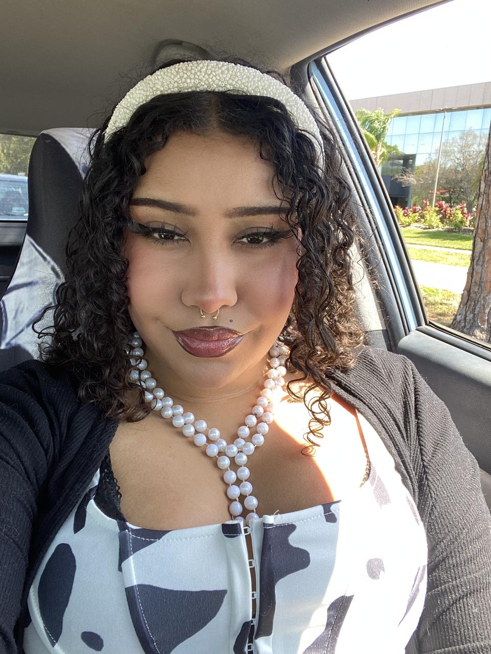 Profile photo 9 of 15