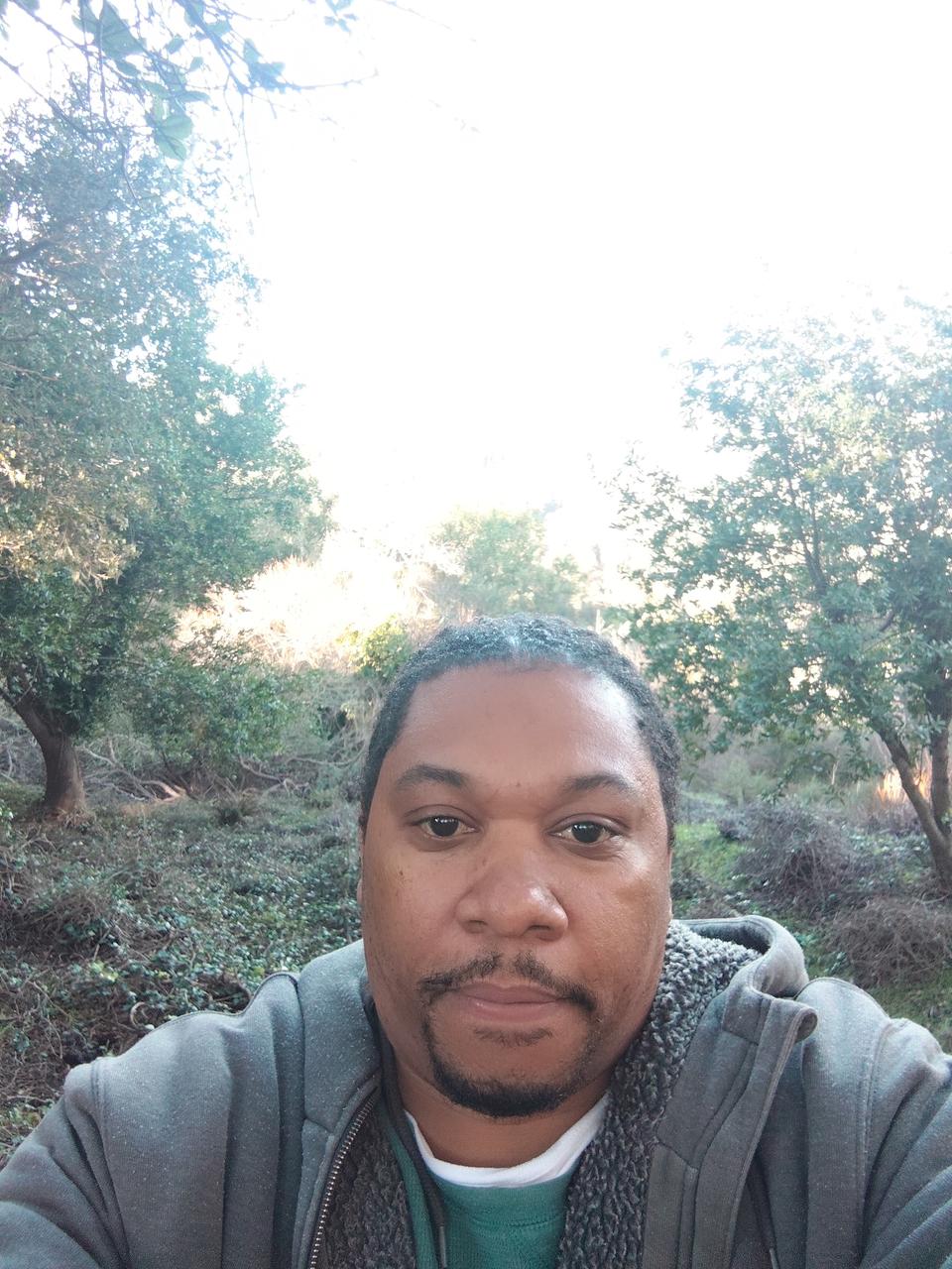 Profile photo 1 of 1