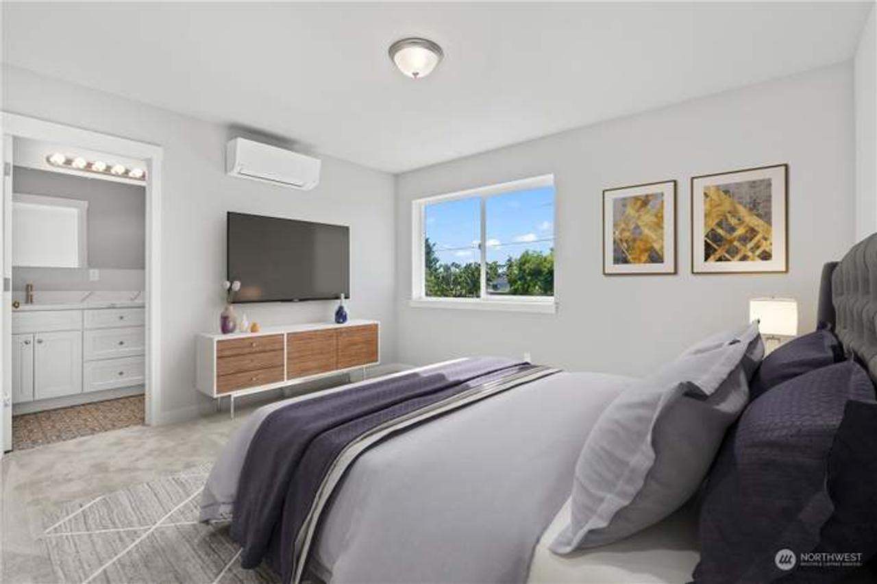 Profile photo 2 of 7