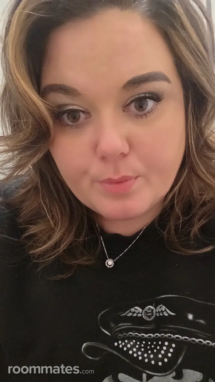 Profile photo 3 of 3