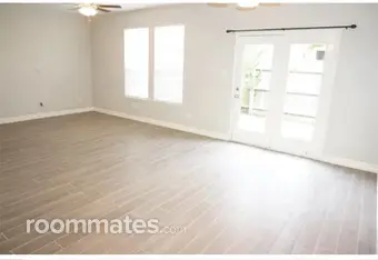 Room for rent in Tomball, TX $700, townhouse