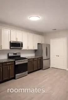 Room for rent in Tomball, TX $700, townhouse
