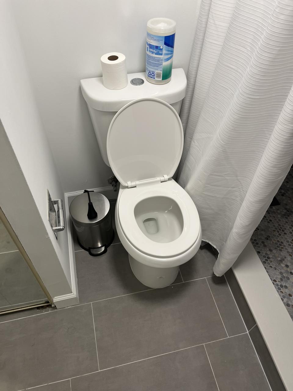 Profile photo 7 of 8