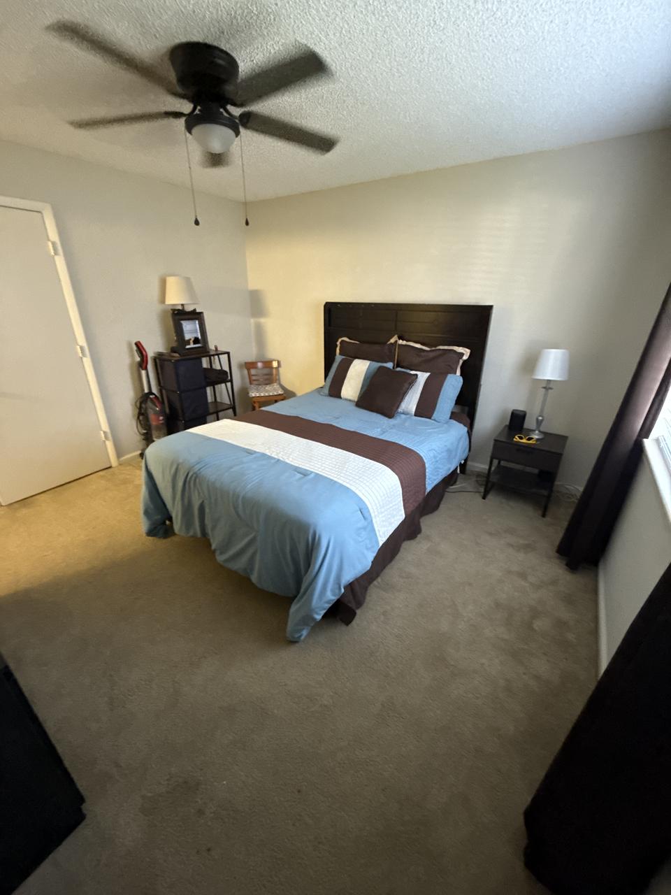 Profile photo 3 of 4