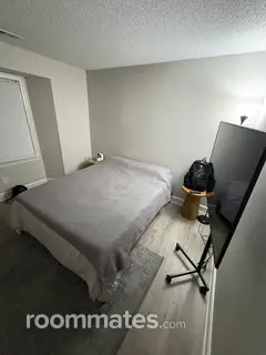 Room for rent in Raleigh, NC $800, condo