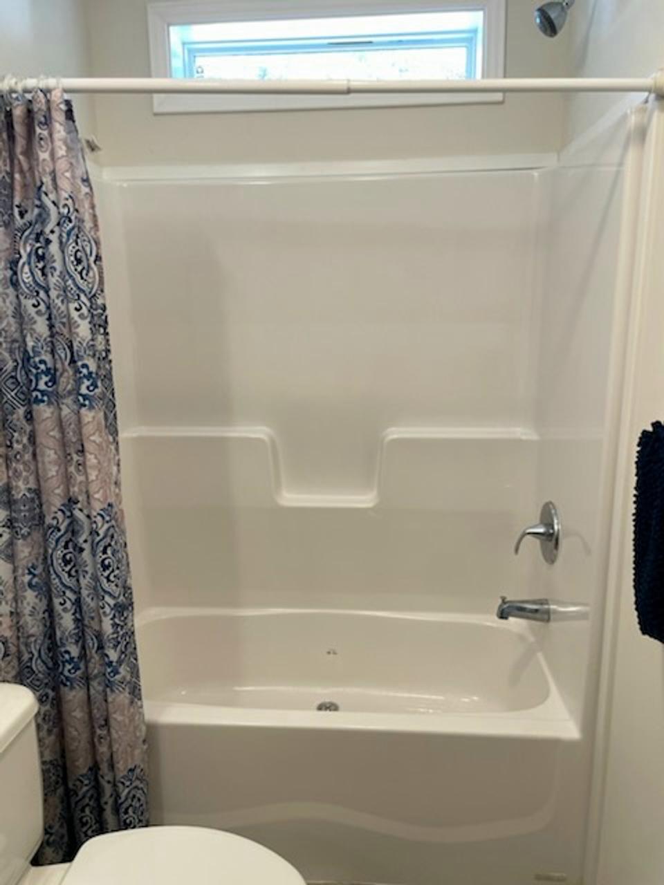 Profile photo 4 of 10