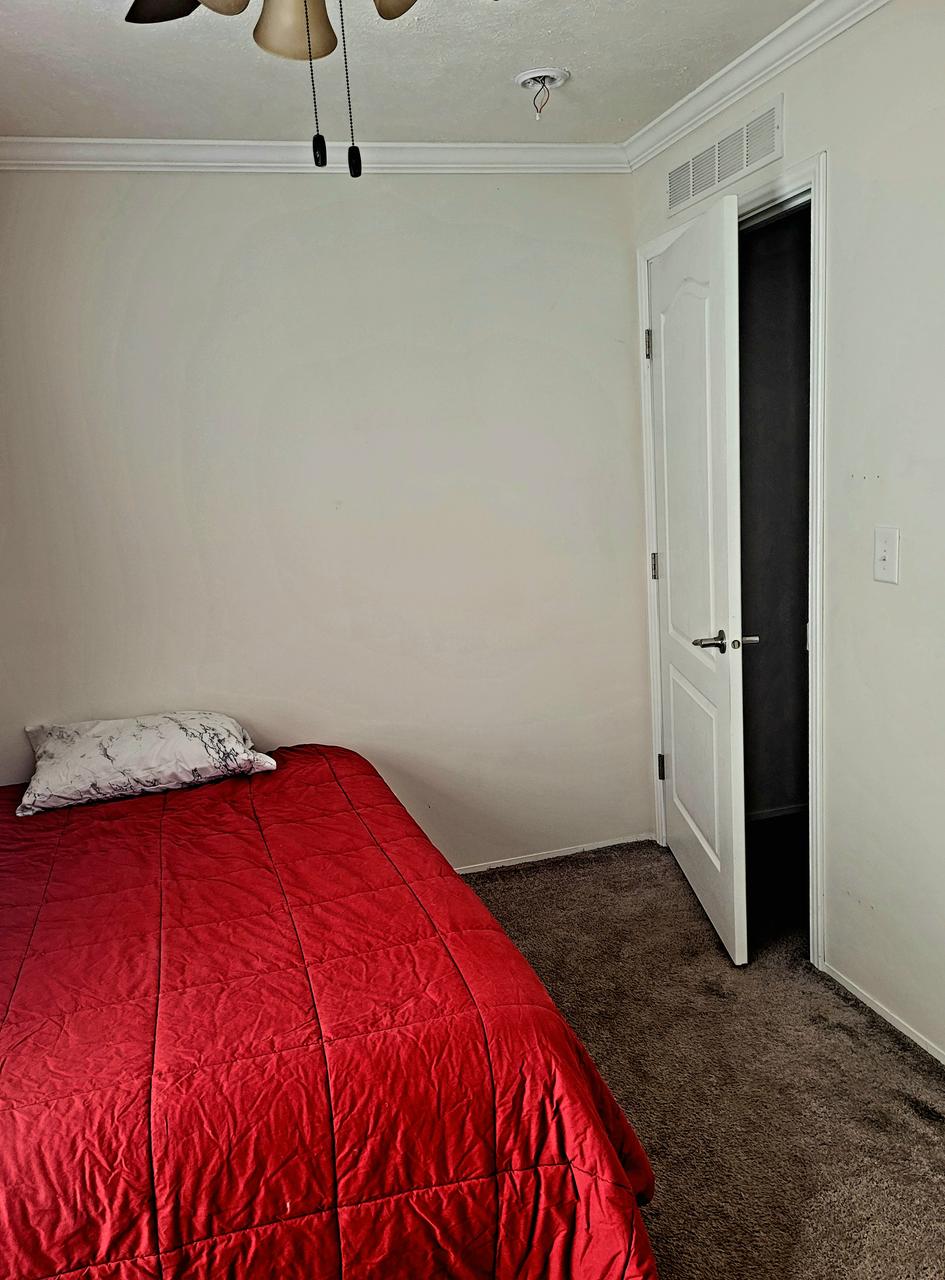 Profile photo 9 of 10