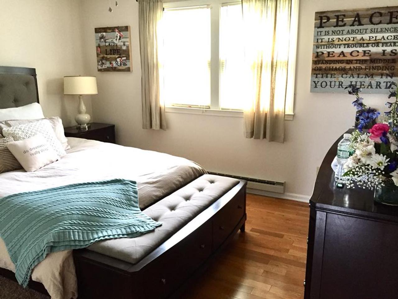 Profile photo 5 of 12