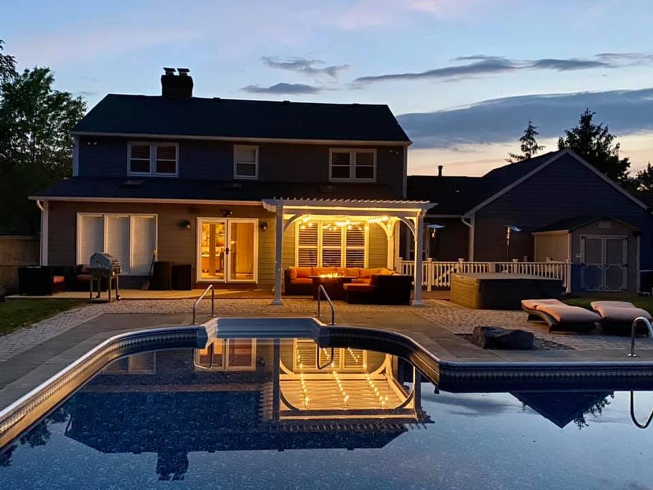 Profile photo 2 of 12