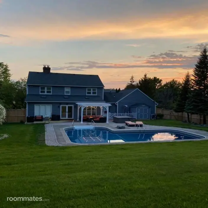 Room for rent in Fayetteville, NY $1000, house