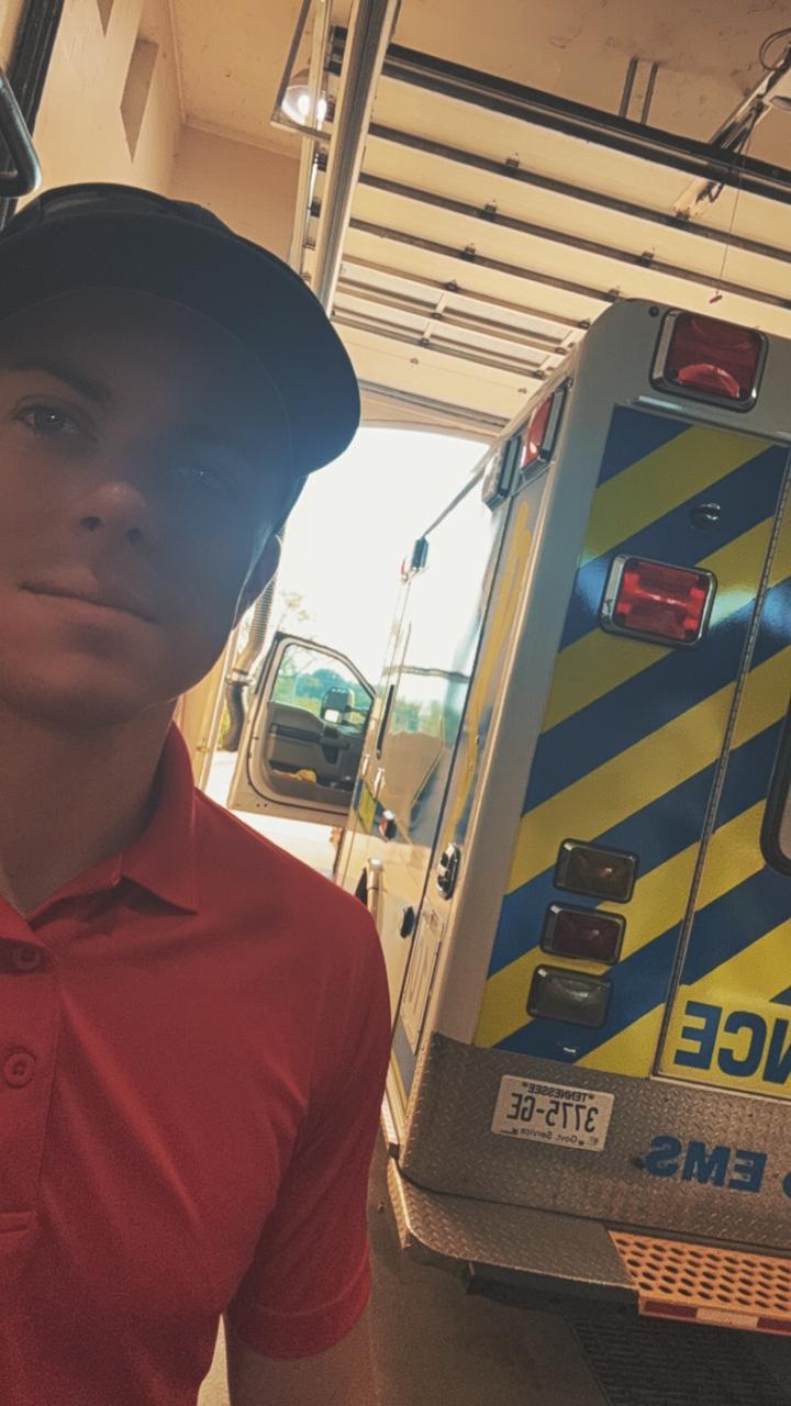 Profile photo 9 of 9