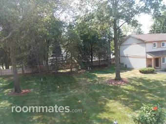 Room for rent in Westland, MI $700, condo