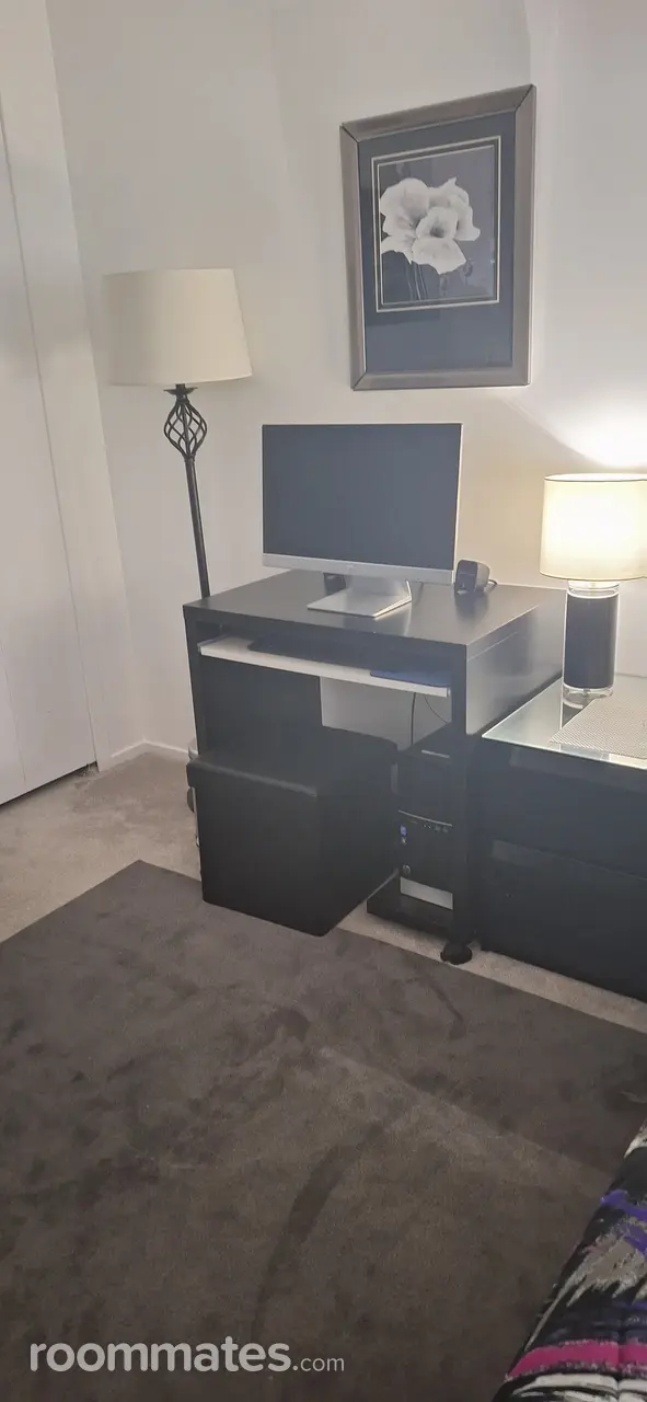 Profile photo 18 of 21