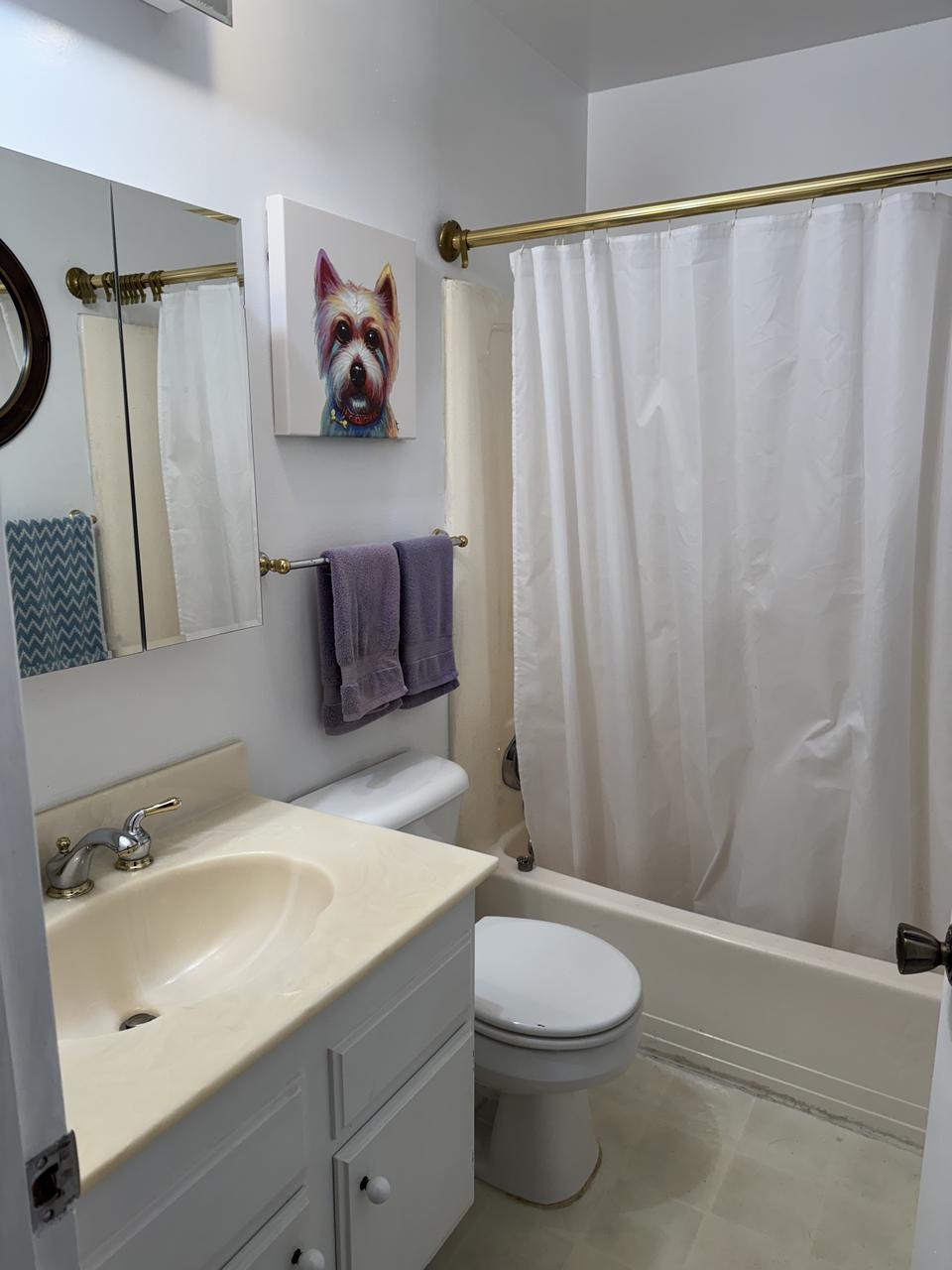 Profile photo 1 of 6