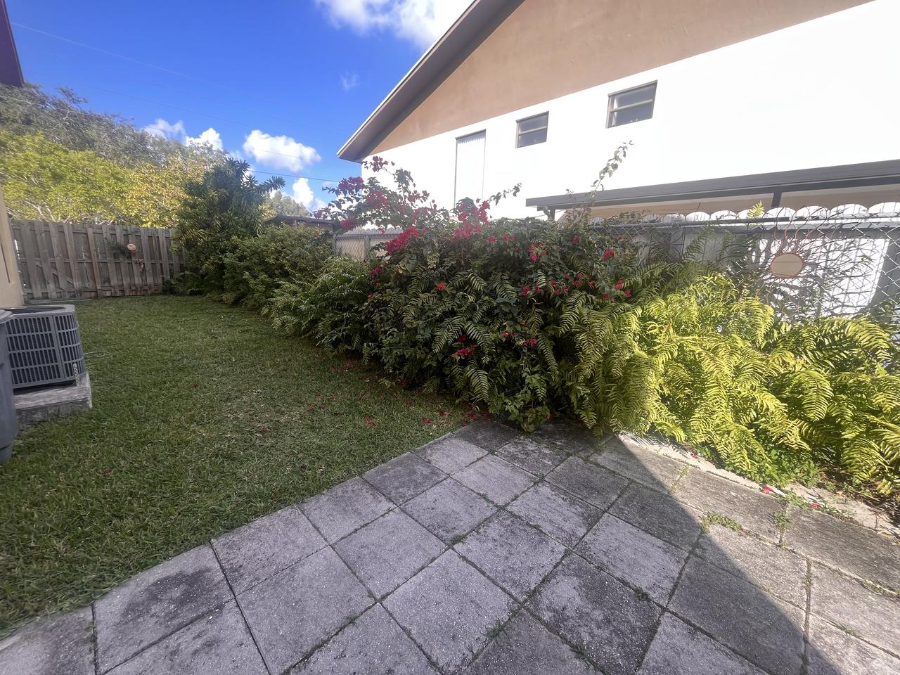 Find a Roommate & Rooms for Rent