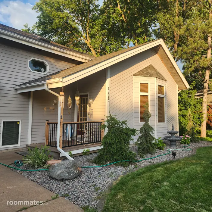 Room for rent in White Bear Lake, MN $1150, house