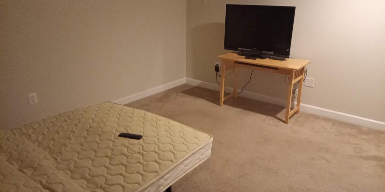 Profile photo 1 of 9