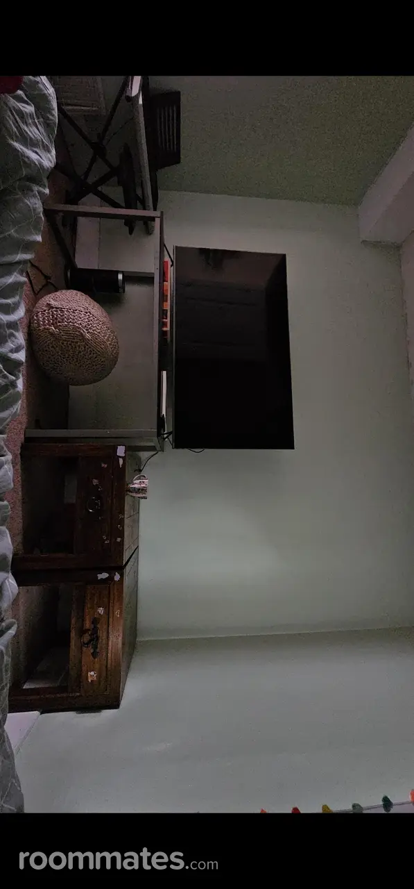 Profile photo 2 of 4