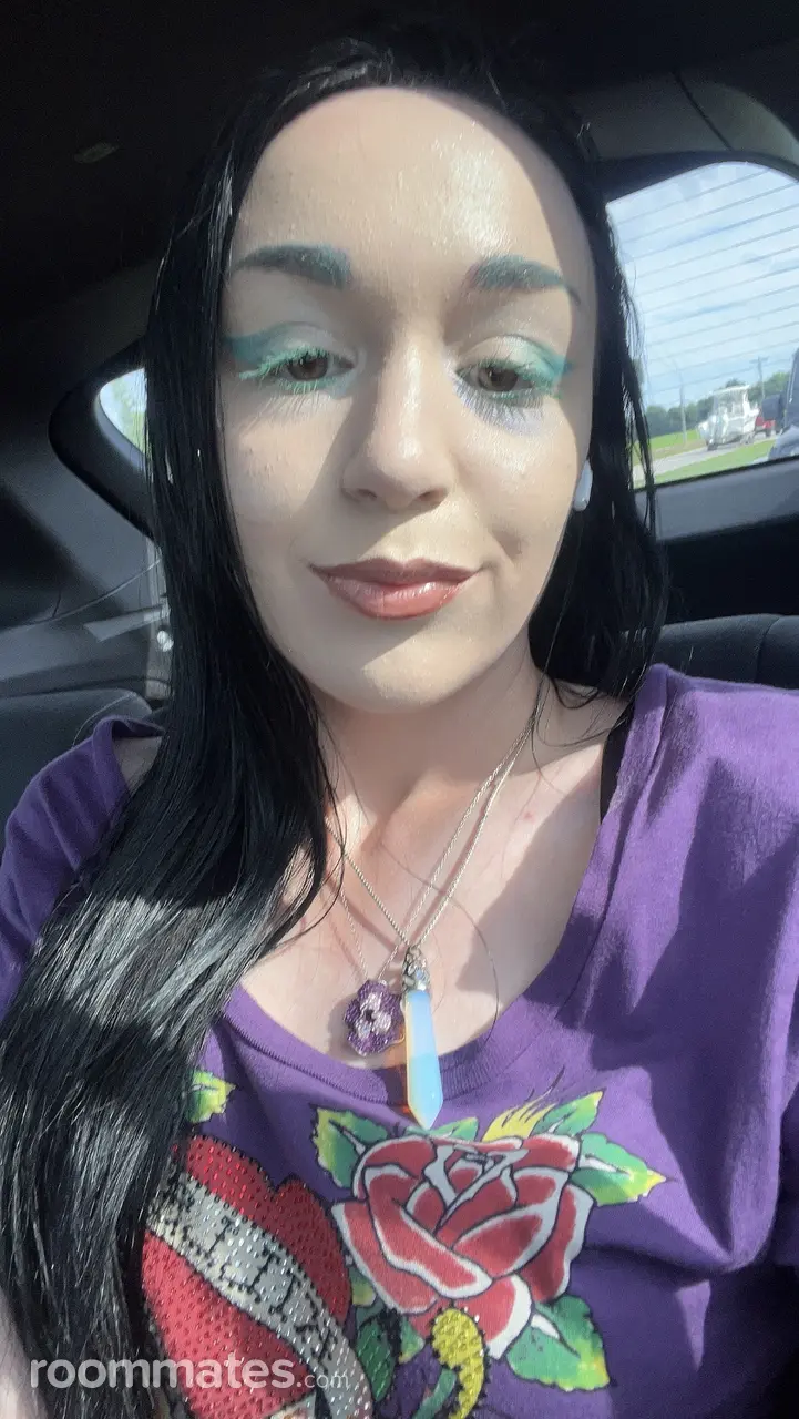 Profile photo 5 of 5