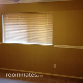 Room for rent in Fresno, CA $850, house