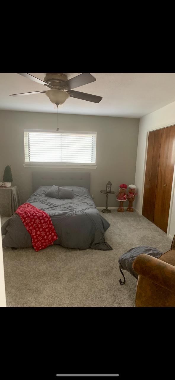 Profile photo 6 of 10