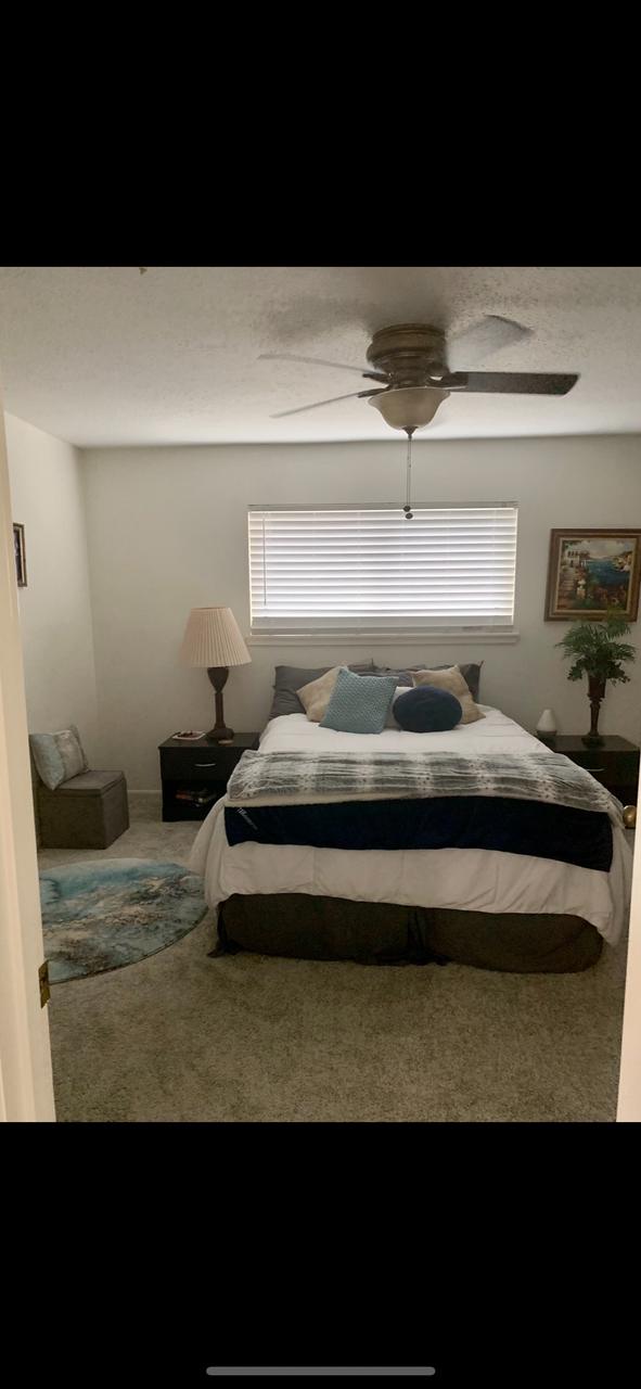 Profile photo 5 of 10