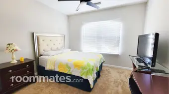 Room for rent in Orange Park, FL $800, townhouse