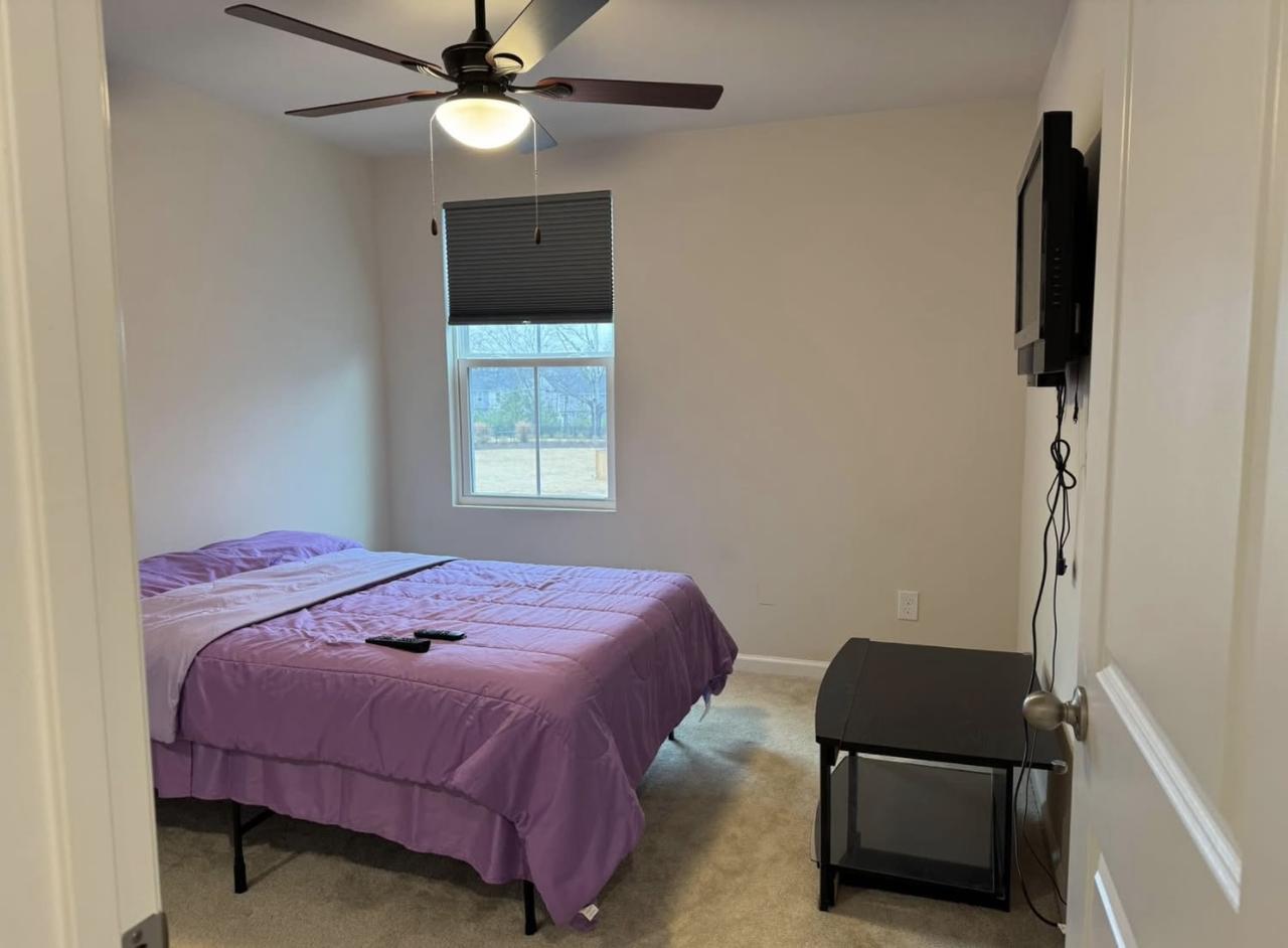 Profile photo 3 of 5