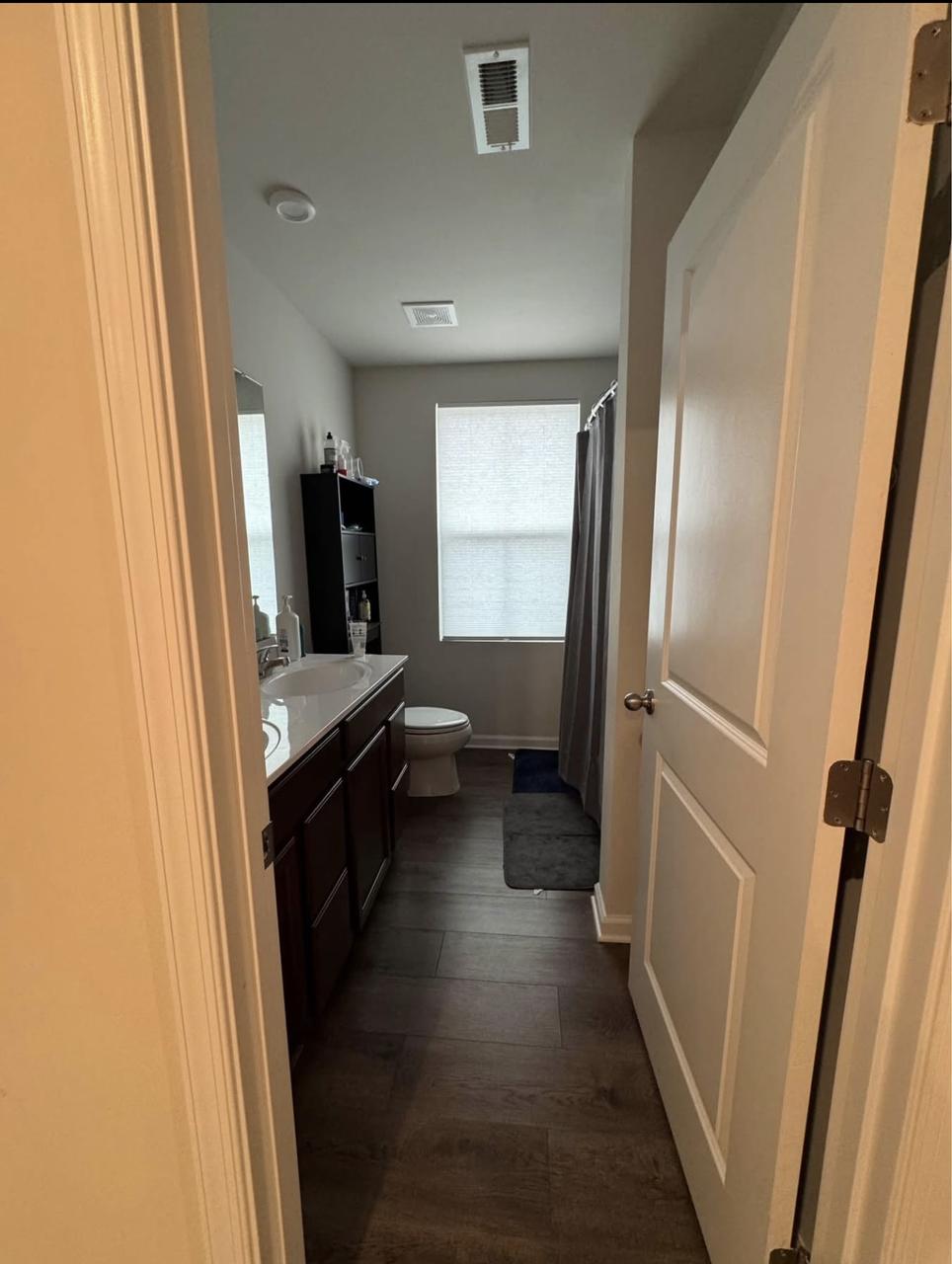 Profile photo 4 of 5