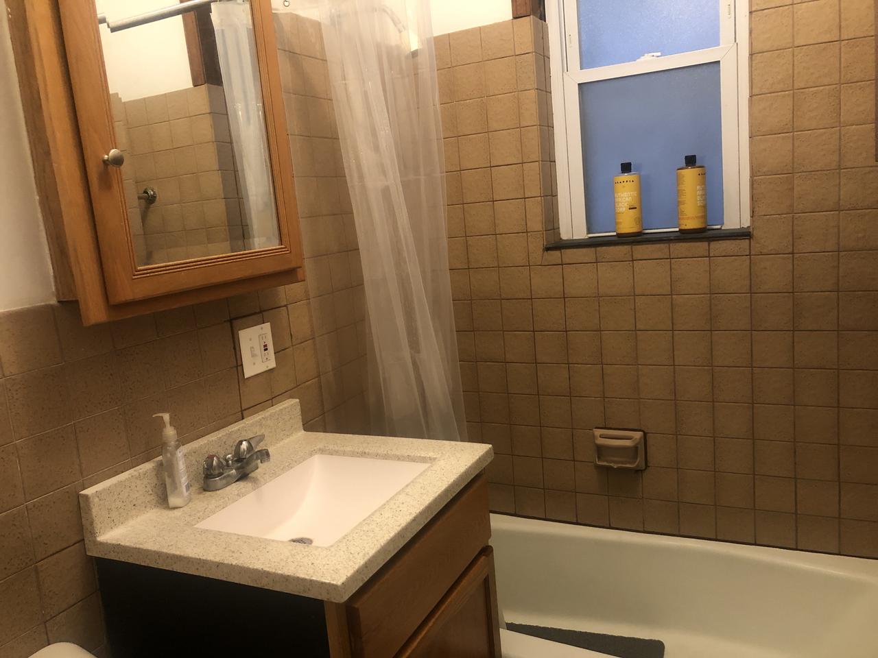 Profile photo 9 of 10