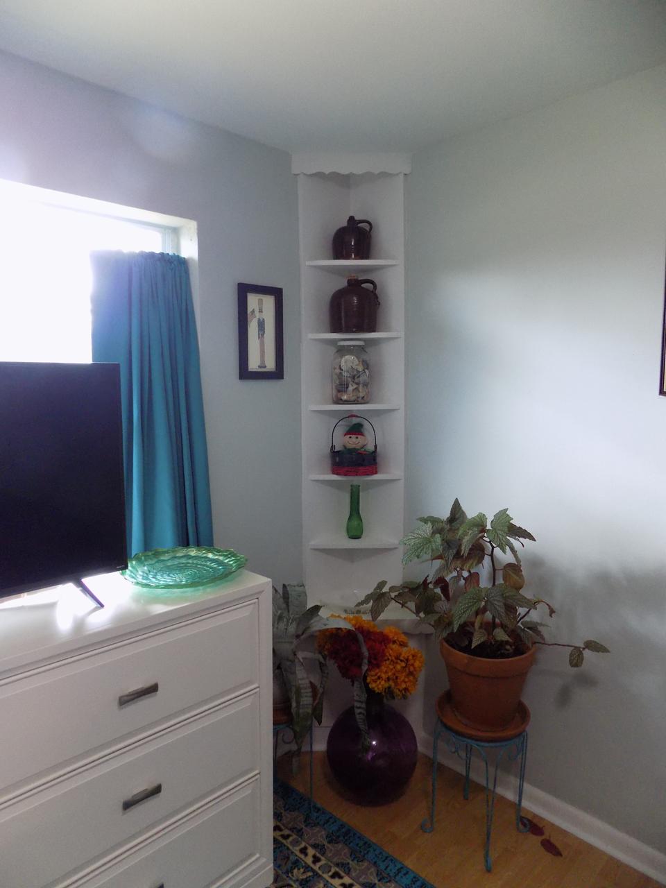 Profile photo 10 of 14