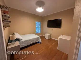 Room for rent in Holiday, FL $1100, house