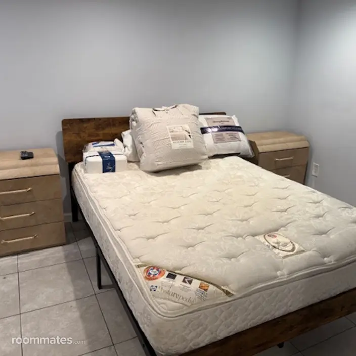 Room for rent in Arlington, VA $1000, house