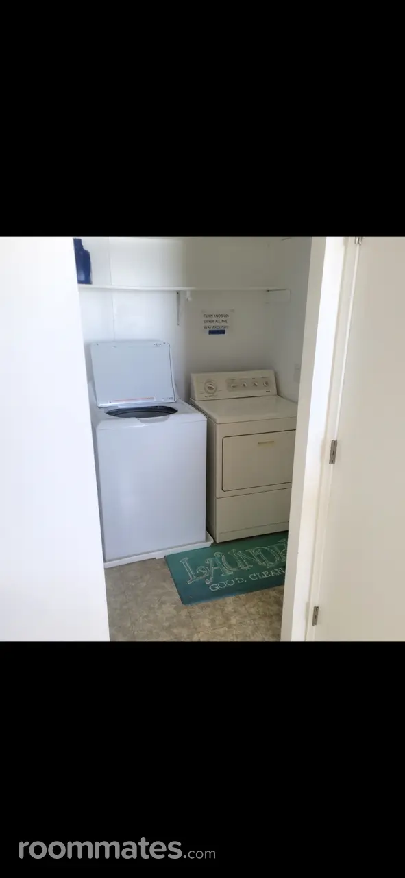 Profile photo 1 of 10