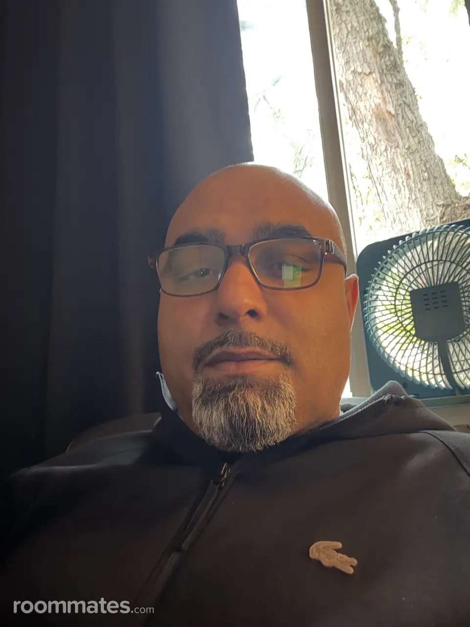 Profile photo 1 of 1