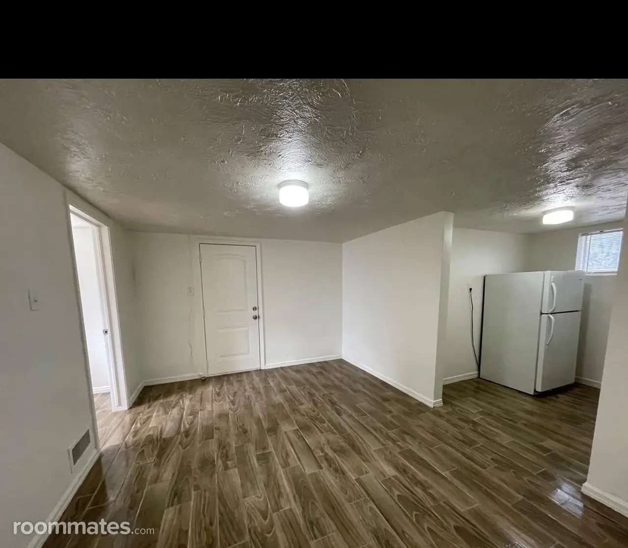 Profile photo 2 of 8