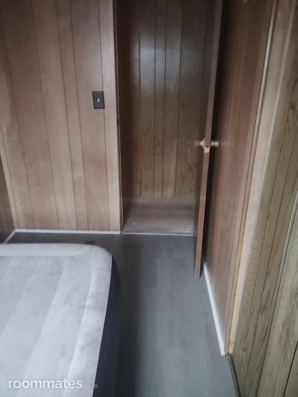 Profile photo 4 of 6